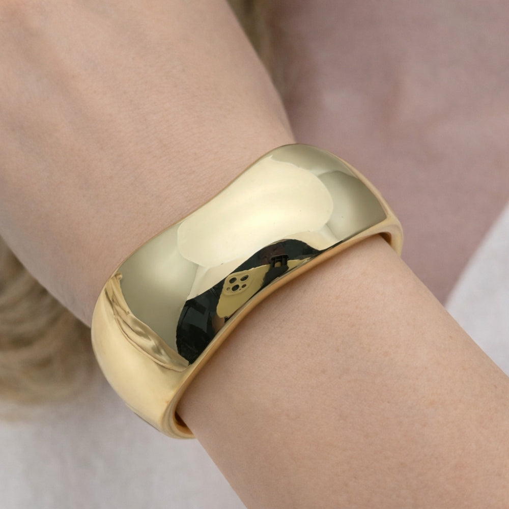 Oro Laminado Individual Bangle, Gold Filled Style Polished, Golden Finish