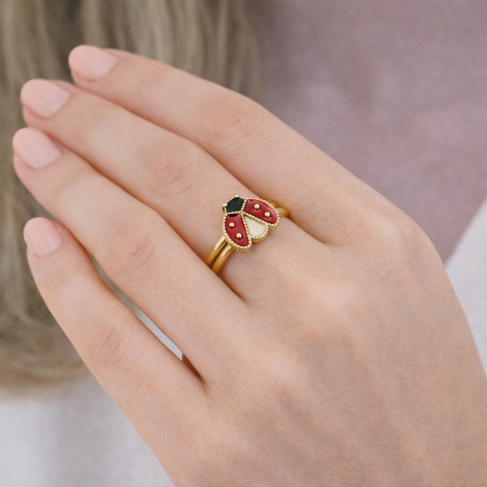 Oro Laminado Elegant Ring, Gold Filled Style Ladybug Design, Red Enamel Finish, Golden Finish