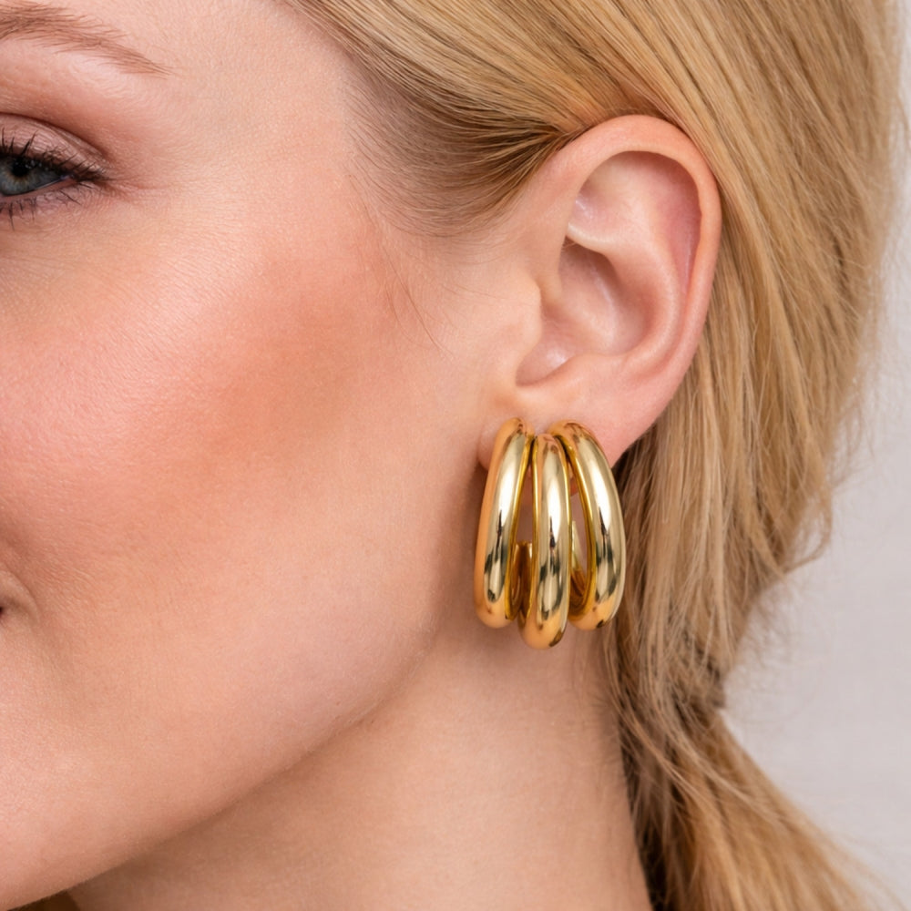 Oro Laminado Small Hoop, Gold Filled Style Hollow Design, Polished, Golden Finish
