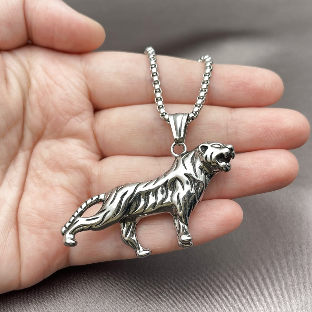 Stainless Steel Pendant Necklace, Box Design, Polished, Steel Finish