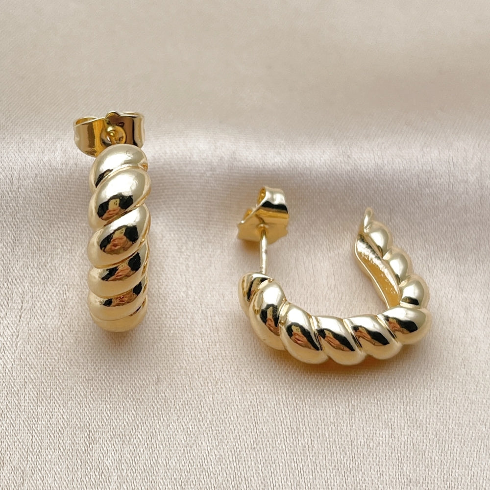 Oro Laminado Medium Hoop, Gold Filled Style Twist Design, Polished, Golden Finish
