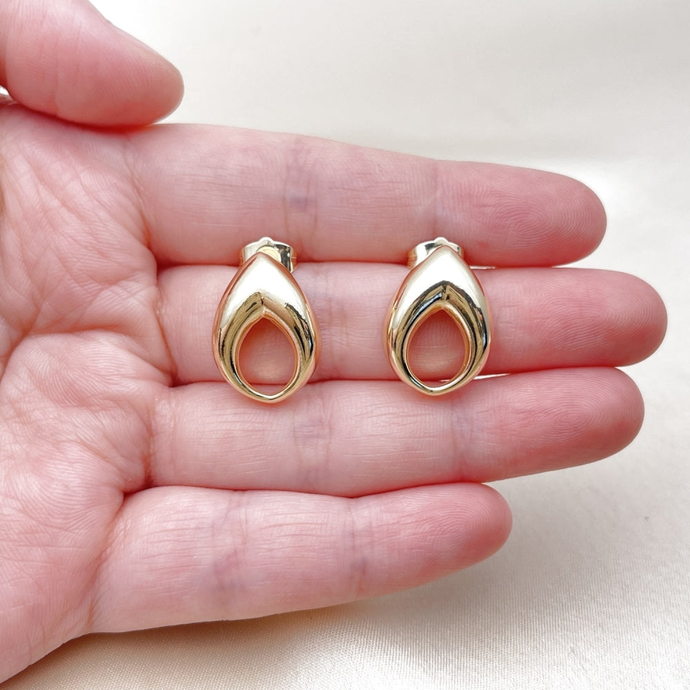 Oro Laminado Stud Earring, Gold Filled Style Four-leaf Clover Design, Polished, Golden Finish