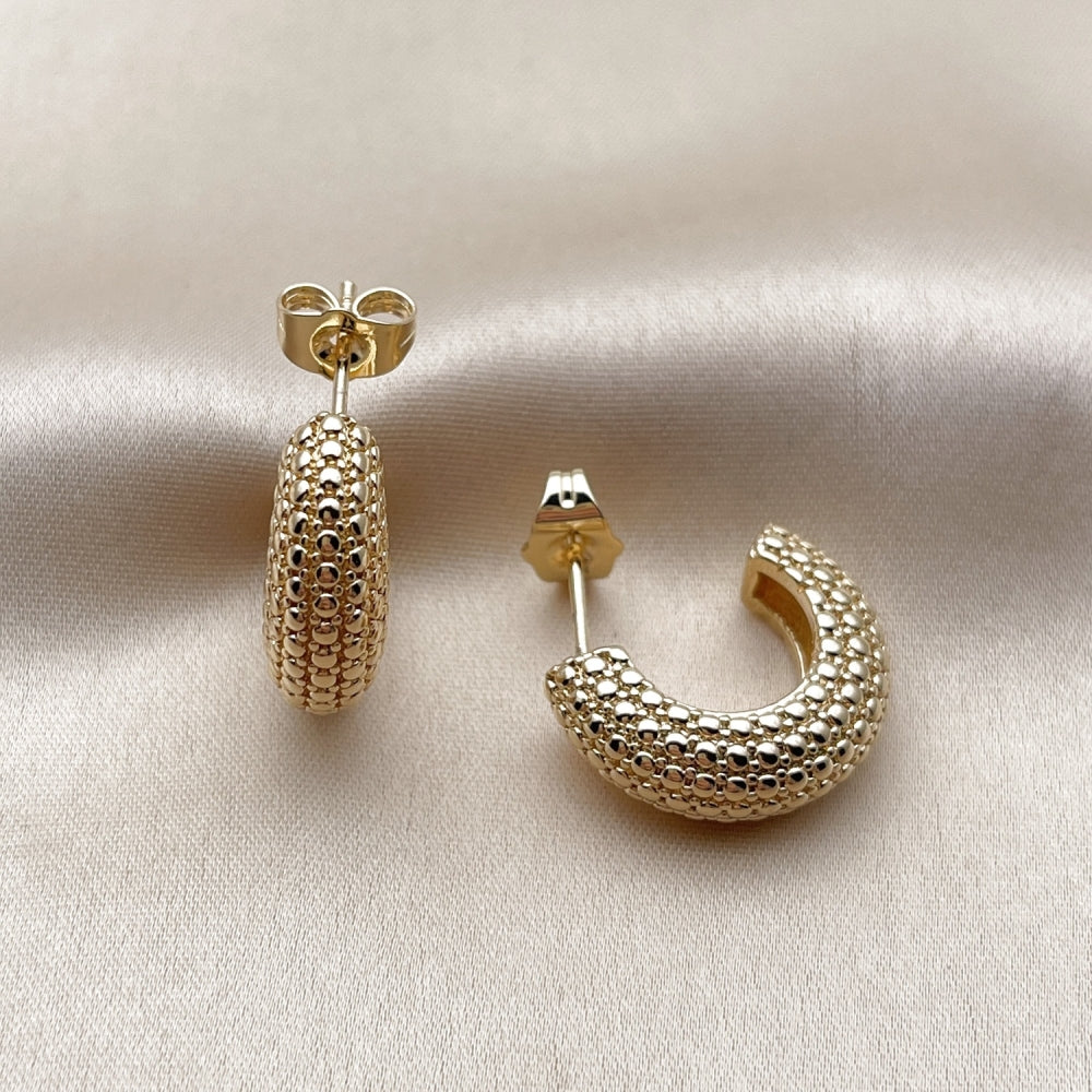 Oro Laminado Small Hoop, Gold Filled Style Polished, Golden Finish
