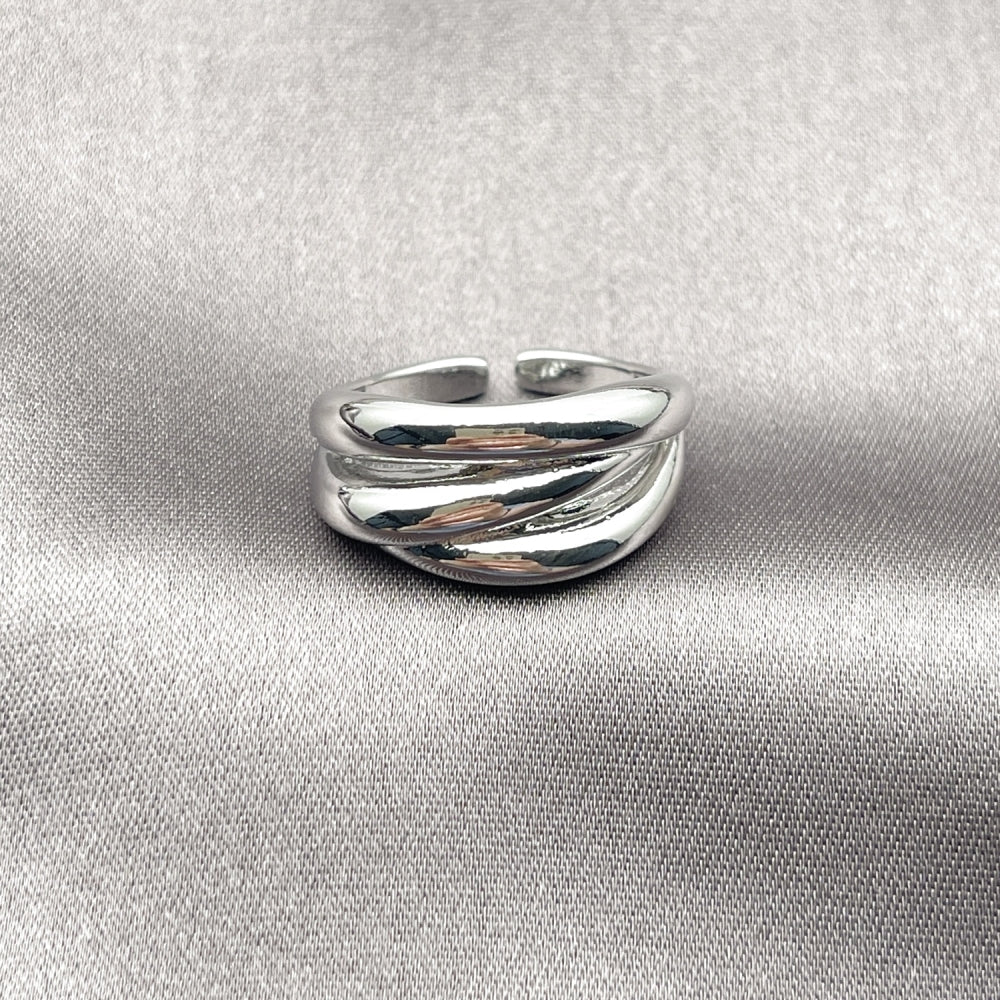 White Gold Filled Elegant Ring, Polished, Rhodium Finish
