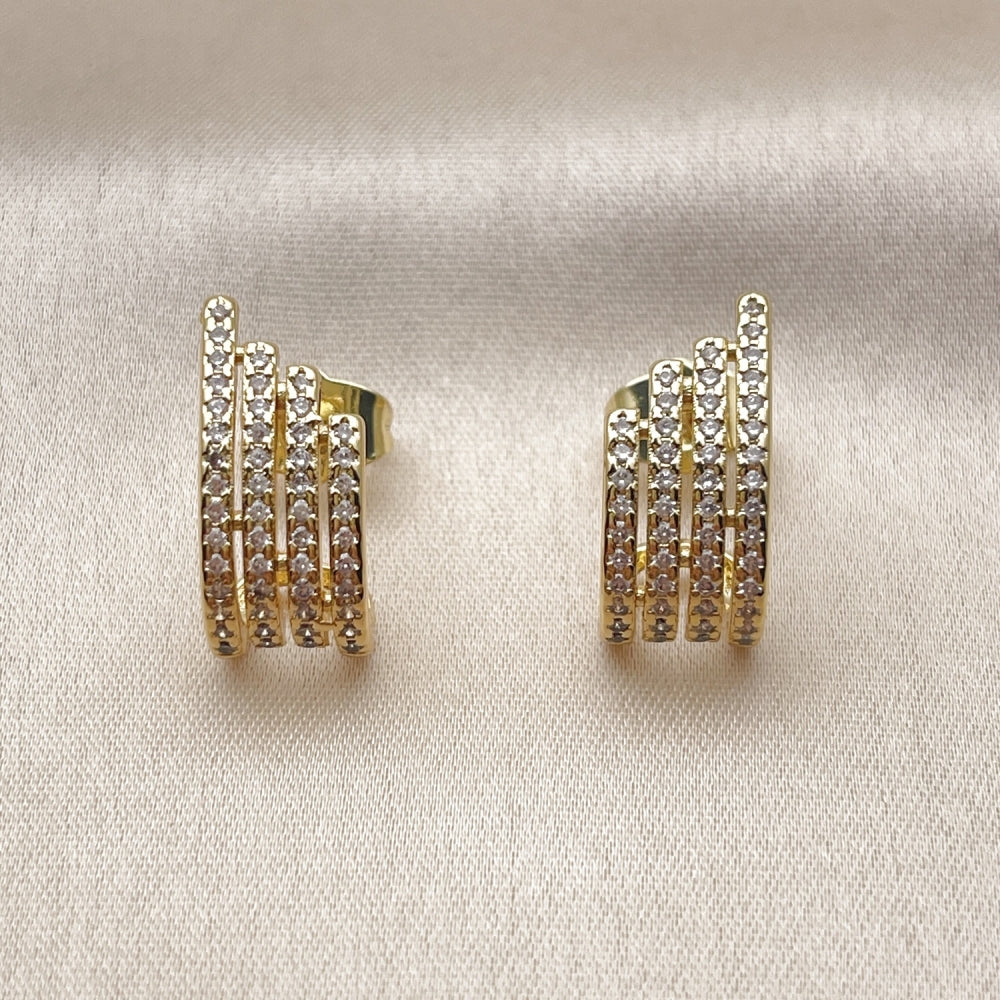Oro Laminado Stud Earring, Gold Filled Style with White Micro Pave, Polished, Golden Finish