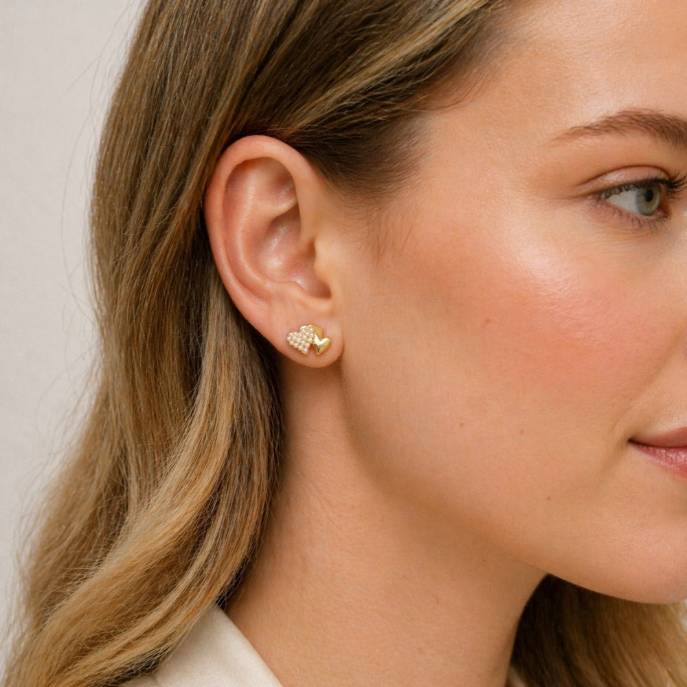 Oro Laminado Stud Earring, Gold Filled Style Heart Design, with Ivory Pearl, Polished, Golden Finish