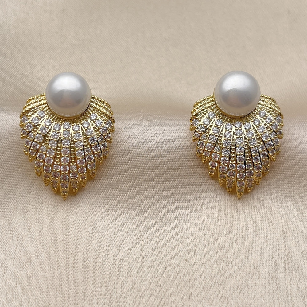 Oro Laminado Stud Earring, Gold Filled Style Flower and Ball Design, with Ivory Pearl and White Cubic Zirconia, Polished, Golden Finish