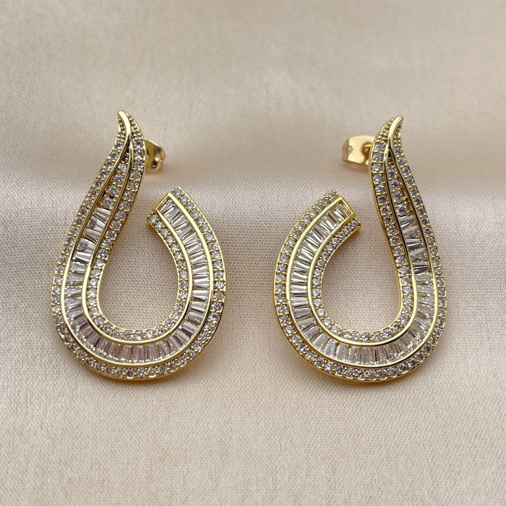 Oro Laminado Stud Earring, Gold Filled Style Baguette Design, with White Cubic Zirconia and White Micro Pave, Polished, Golden Finish