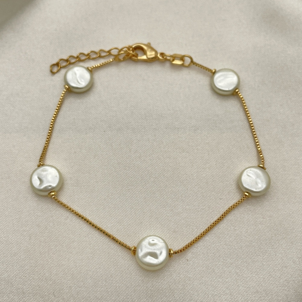 7" Adjustable Gold Pearl Bracelet - Handmade With Lab Made Fresh Water Pearl Minimalist Design - Gold Filled Style Bracelets 03.02.0087.07