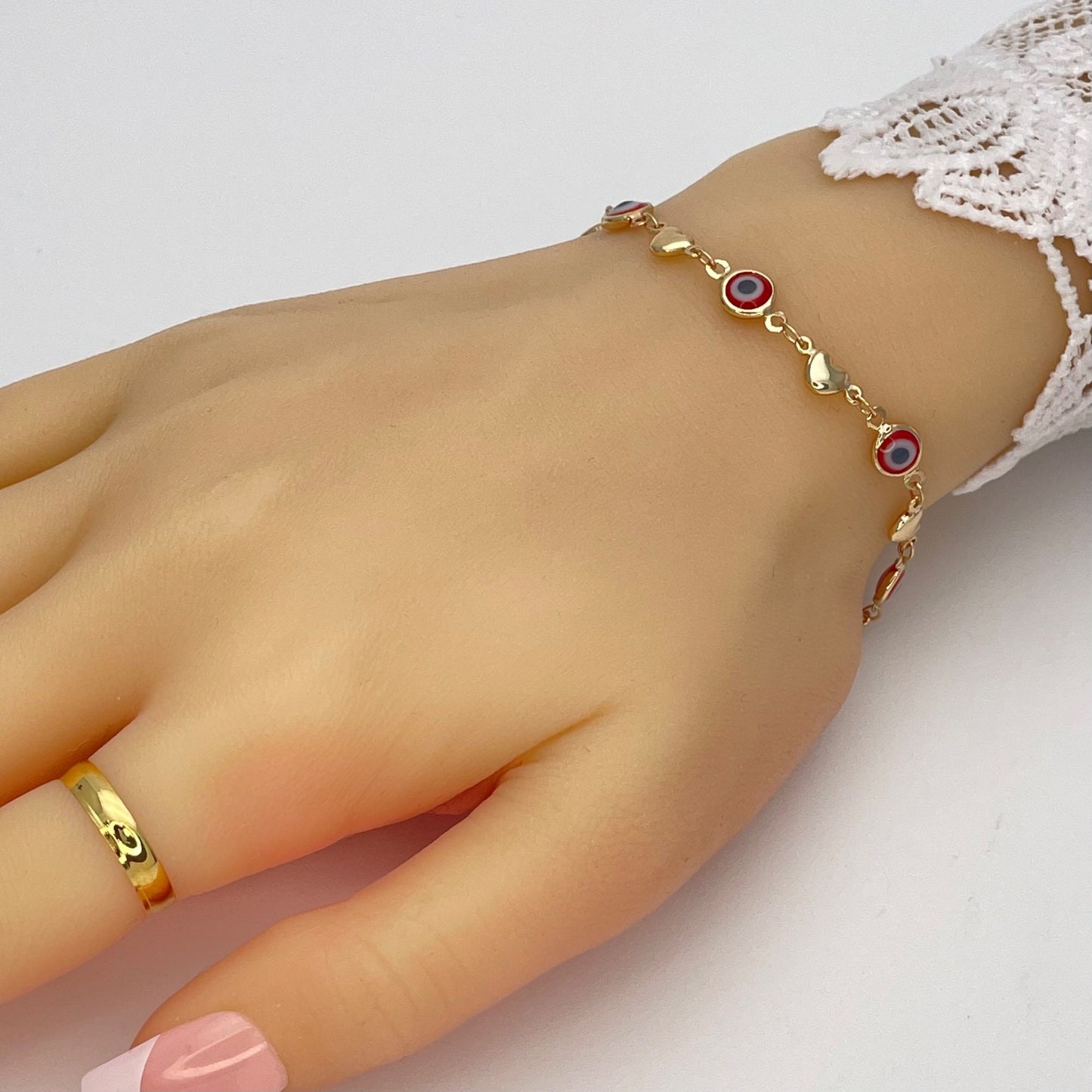 GREEN & WHITE Evil Eye Handmade Dainty Gold Bracelet, Minimalist Evil Eye Charm Beads, Gold Filled Heart Bracelet a Gift for Her or Gift Mom